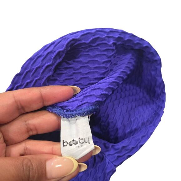 Booty by Brabant Crop Leggings Women's Purple Croc - One Size - Picture 5 of 5